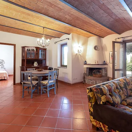 La Gattaiola By Interhome
